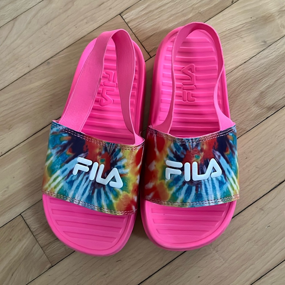 Fila girls’ sandals size 13C